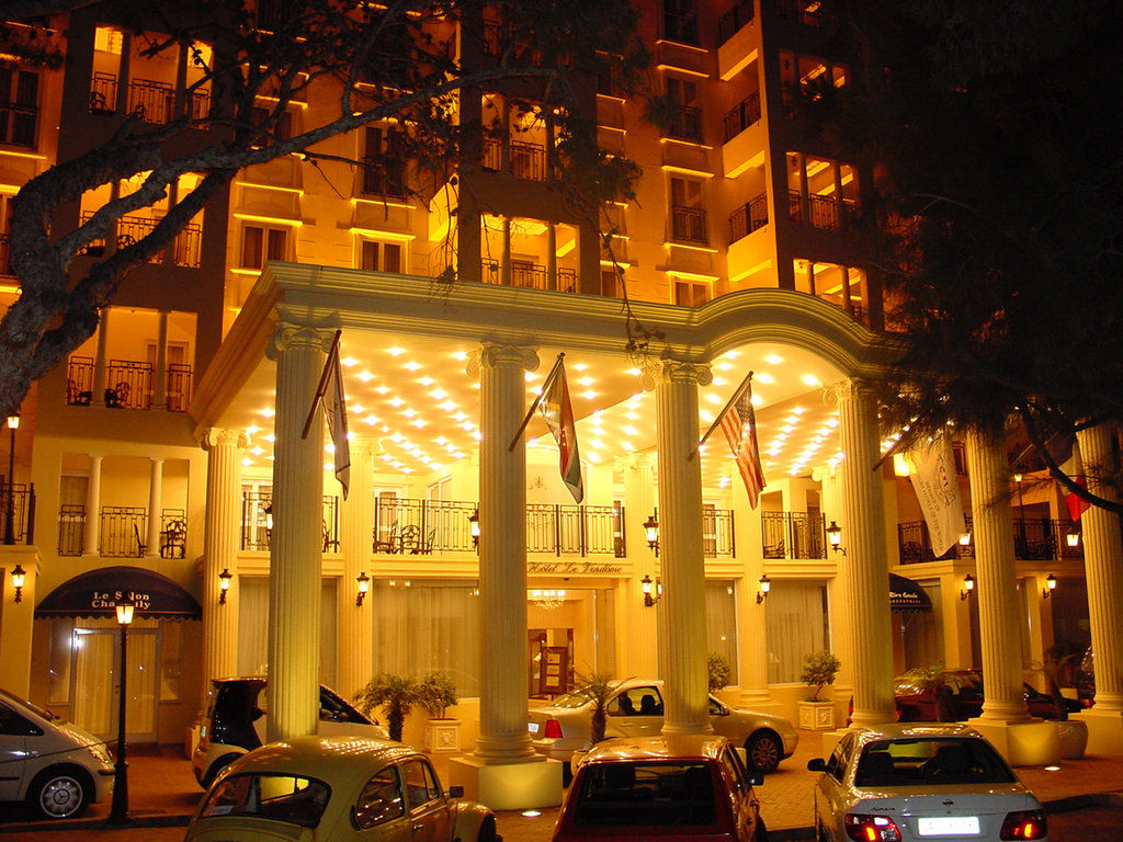 Hotel Le Vendome Cidade Do Cabo Exterior foto The E&O 8 at night